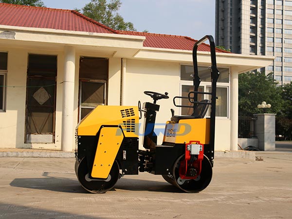 關(guān)于小型壓路機(jī)變速箱的保養(yǎng)知識(shí)你知道多少？